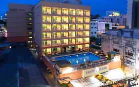 Eastiny Plaza Hotel